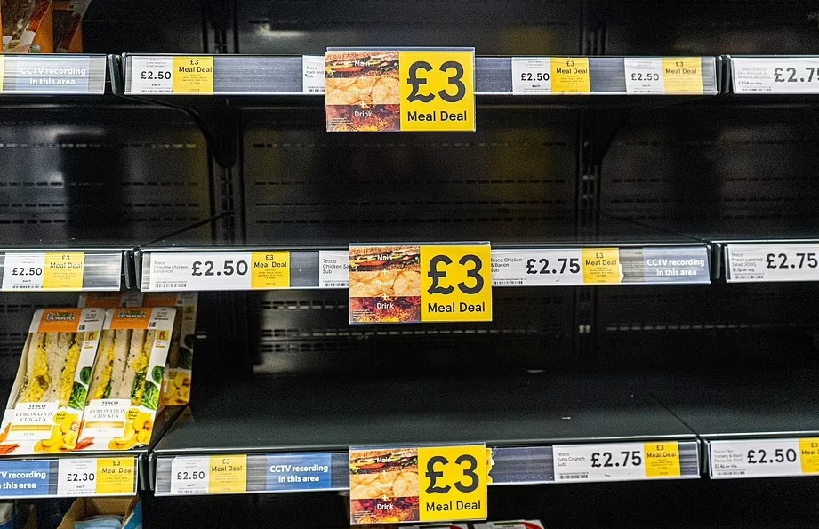 گزارش| وحشت کمبود مواد غذایی و نوشیدنی در انگلیس